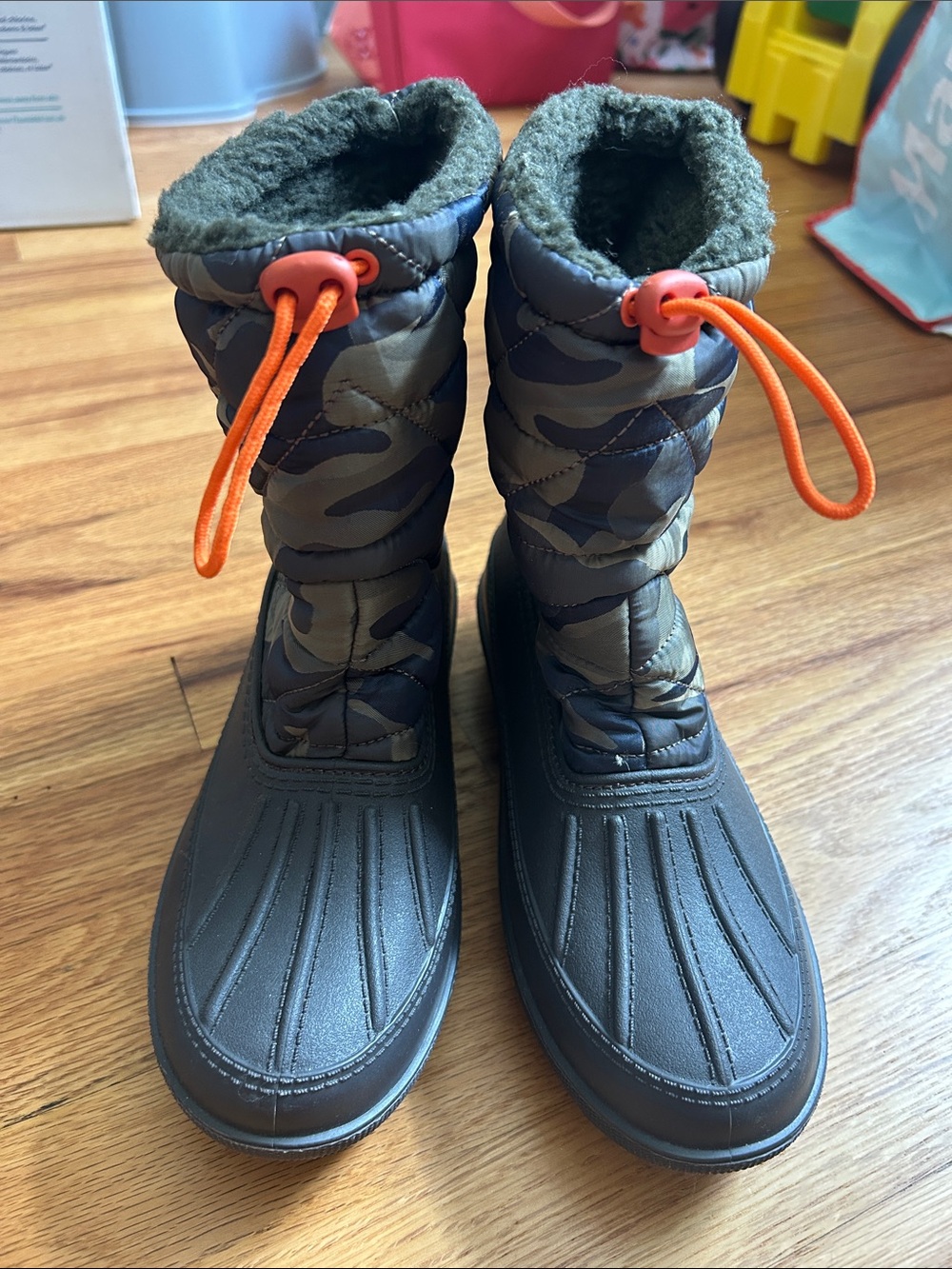 Dirty Laundry Camo Snow Boots with Orange Toggle
